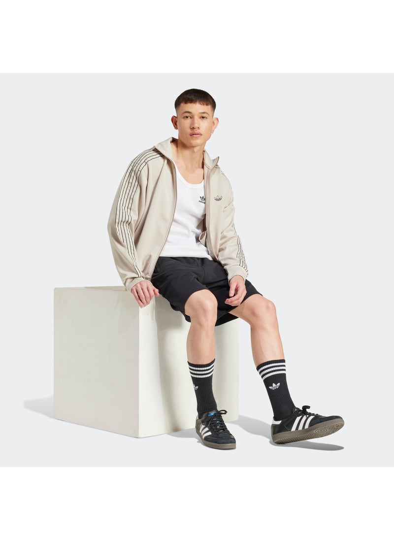 adidas Originals Essential Trefoil Shorts - Image 5