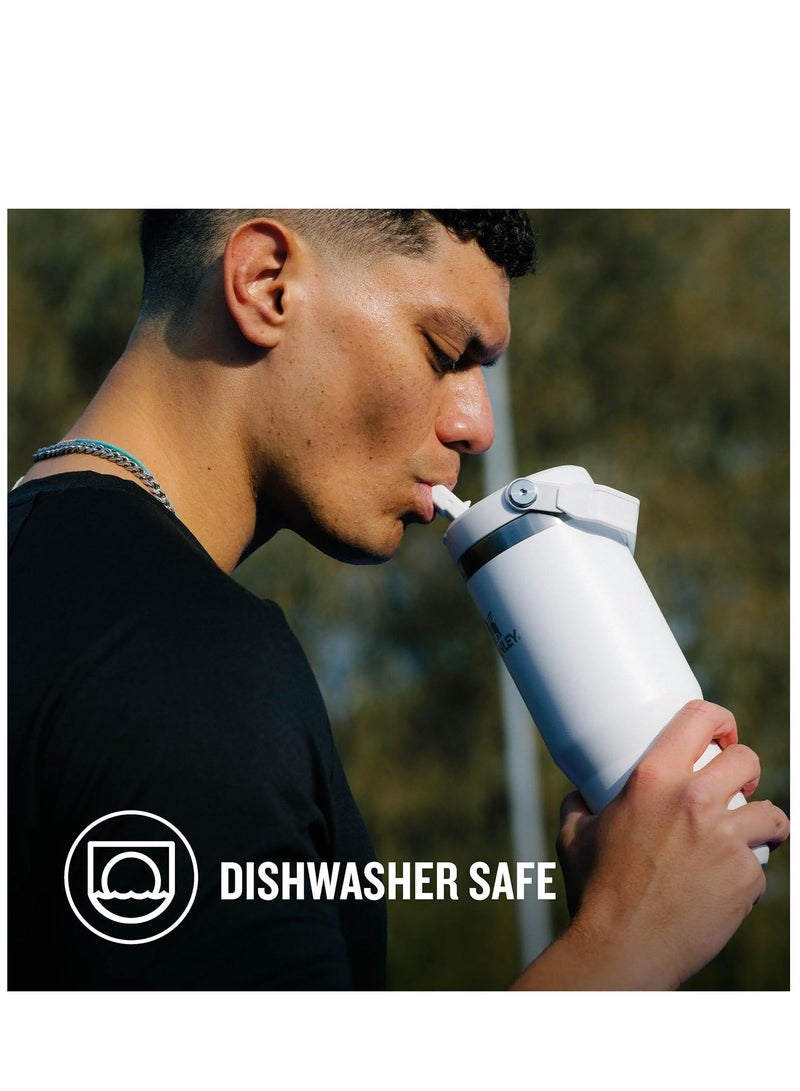 stanley IceFlow Flip Straw Water Bottle With Straw 0.88L - Keeps Cold for 12+ Hours - Leakproof - Stainless Steel Water Bottle - Image 4