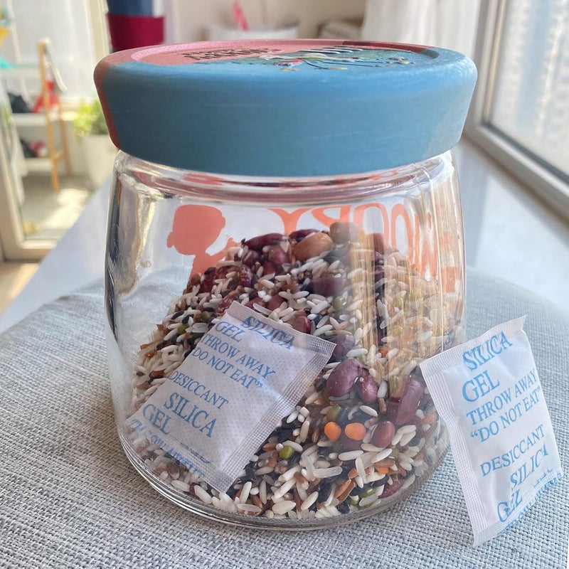 WAOTOAW Silica Gel Desiccant Packets 2 Gram 250Pcs Desiccant Packs For Moisture Control Food Grade Silica Gel Packets Moisture Absorbers For Storage - Image 5