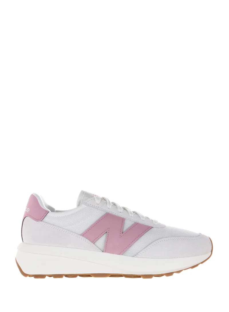New Balance 370