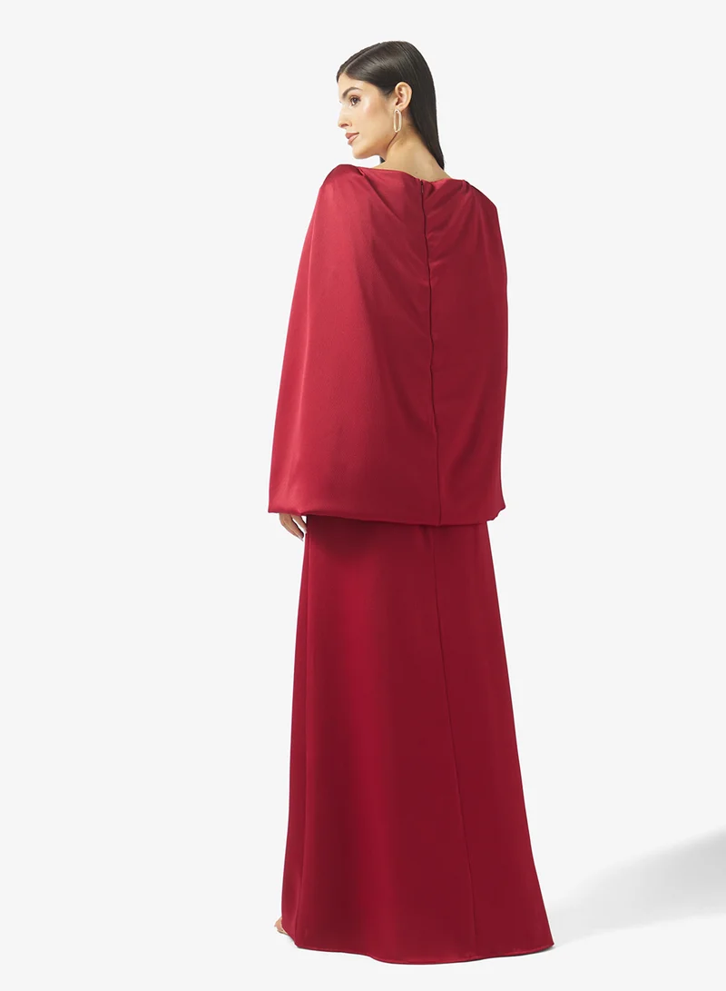 نمشي x فستان سهرة بأكمام كاب