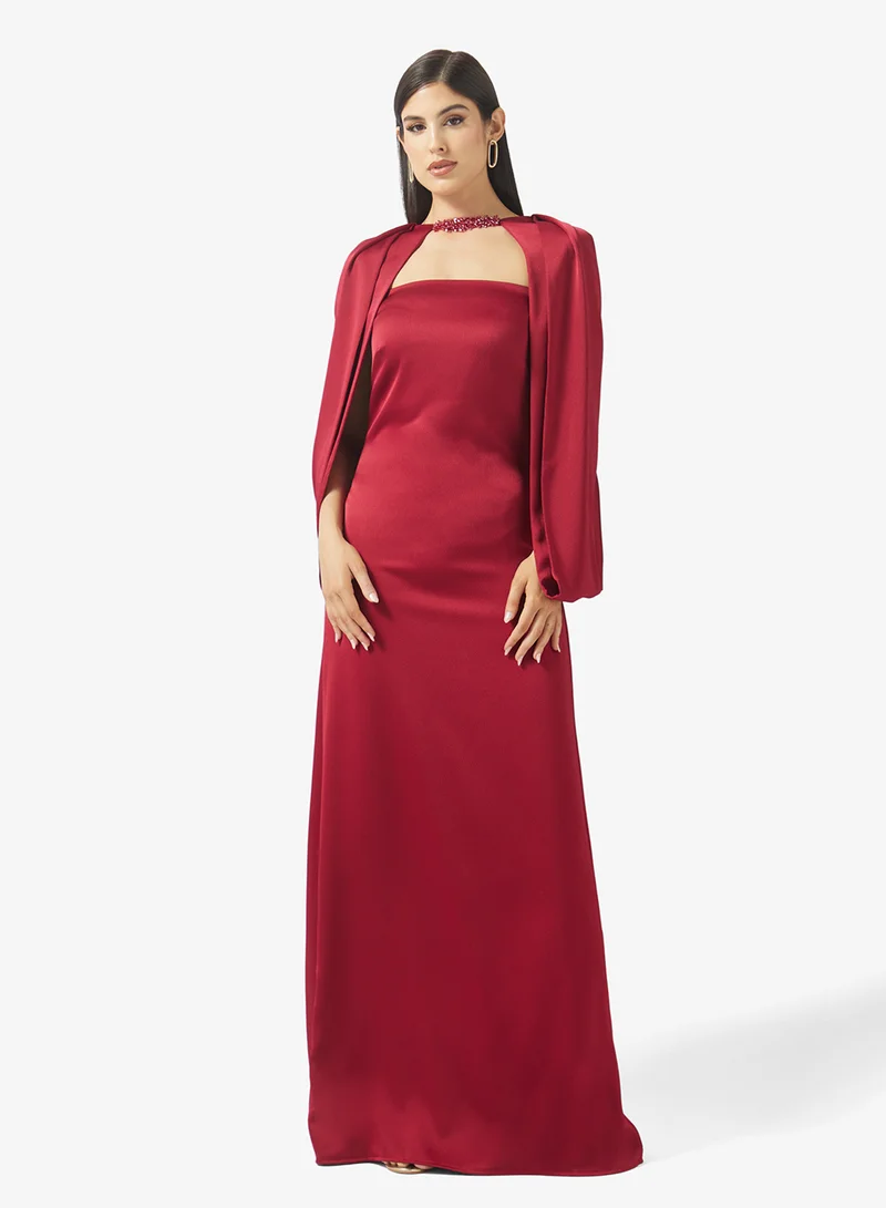 نمشي x فستان سهرة بأكمام كاب