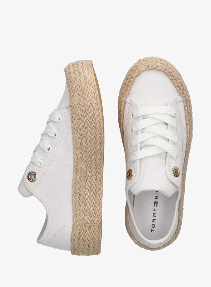 تومي هيلفيغر سنيكرز أطفال برباط وبتصميم قصير