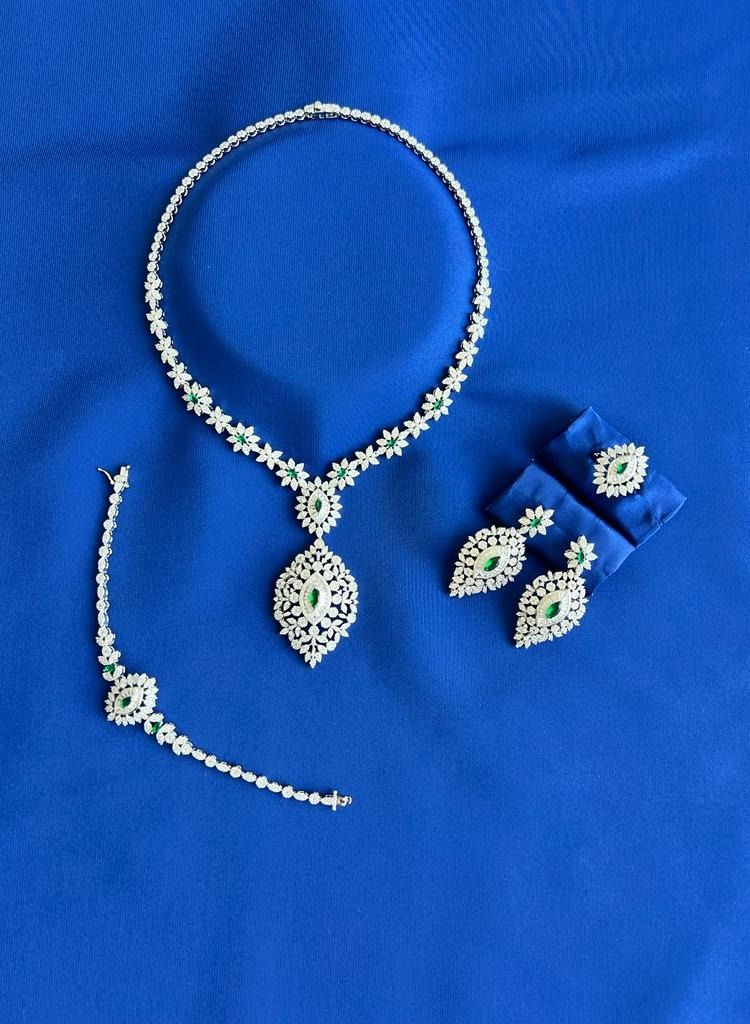 Luxury Bee elex necklace set for women daily party wear jewelry set green Zircon - Image 1