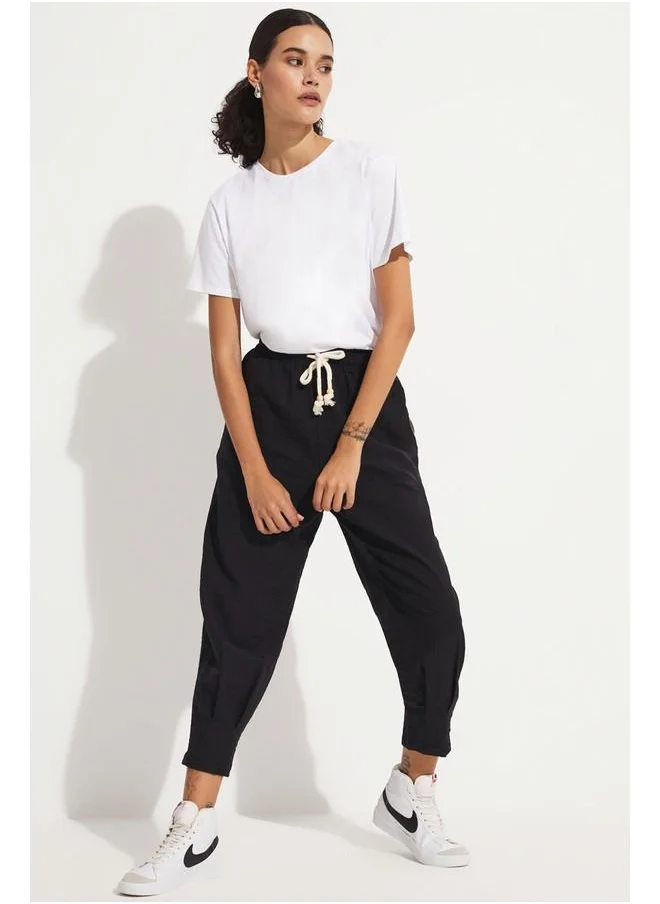 جون June Tie Detail Pants