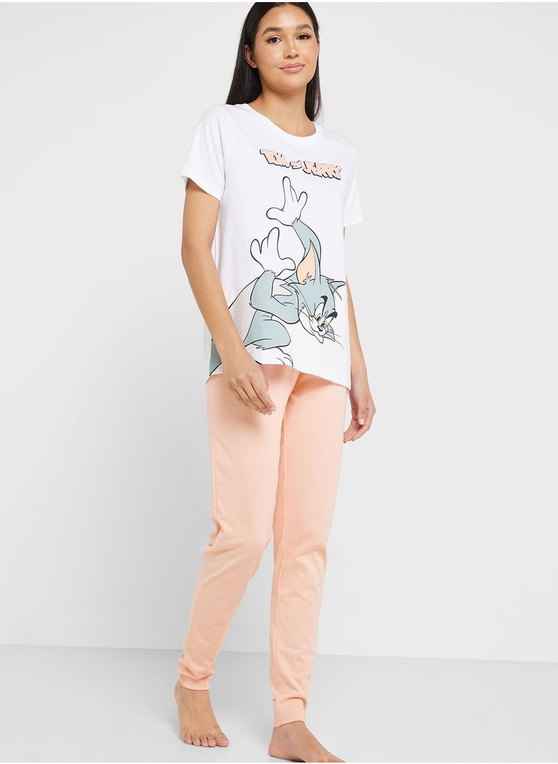 Tom & Jerry - Crew Neck Graphic T-Shirt & Pyjama Set - Image 1