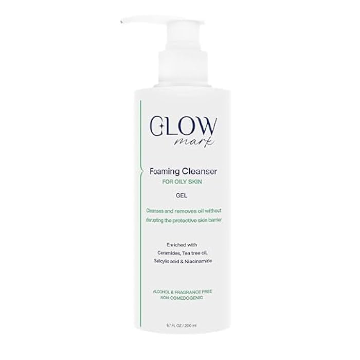 glowmark Cleanser For Oily Skin 200 ml With Guasha Gift - Image 1