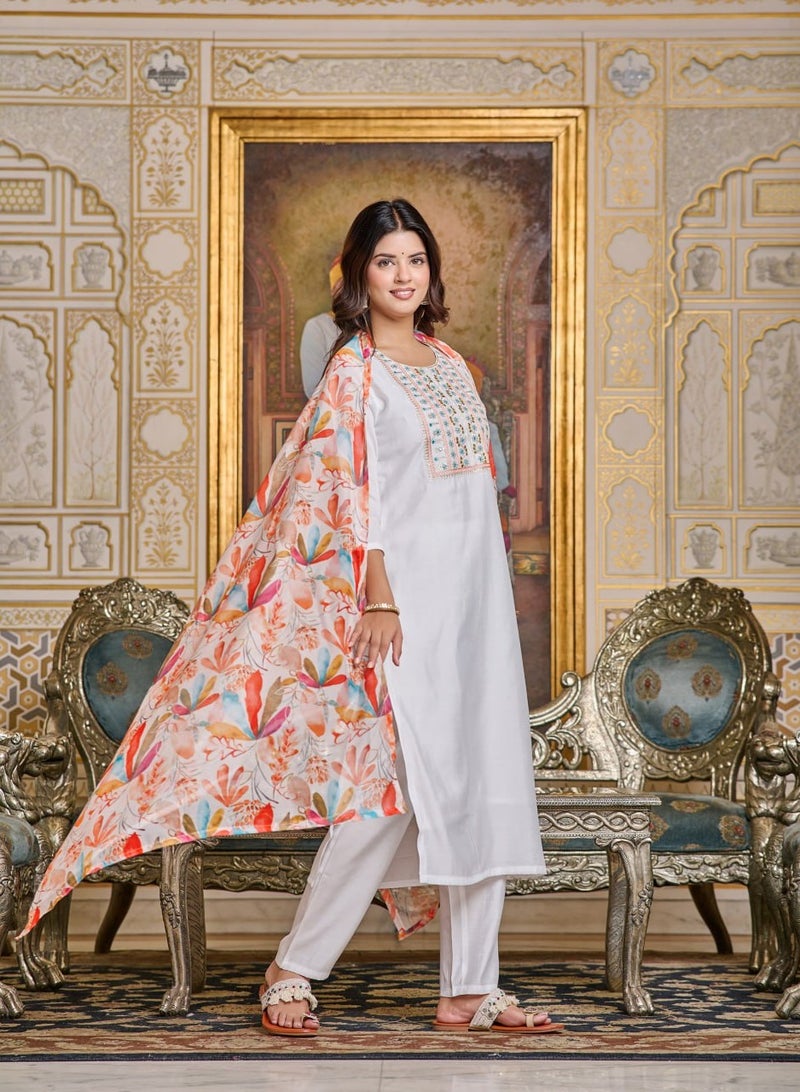 Women Chanderi White Kurta with Pant and Digital Print Dupatta Set  - Image 3