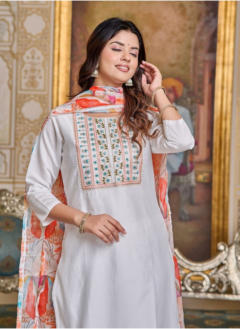 Women Chanderi White Kurta with Pant and Digital Print Dupatta Set - pzsku/Z697BD873F709D5CEC8E4Z/45/_/1736165584/79728ab4-565c-4b15-9f5a-9ae7b96aefd8