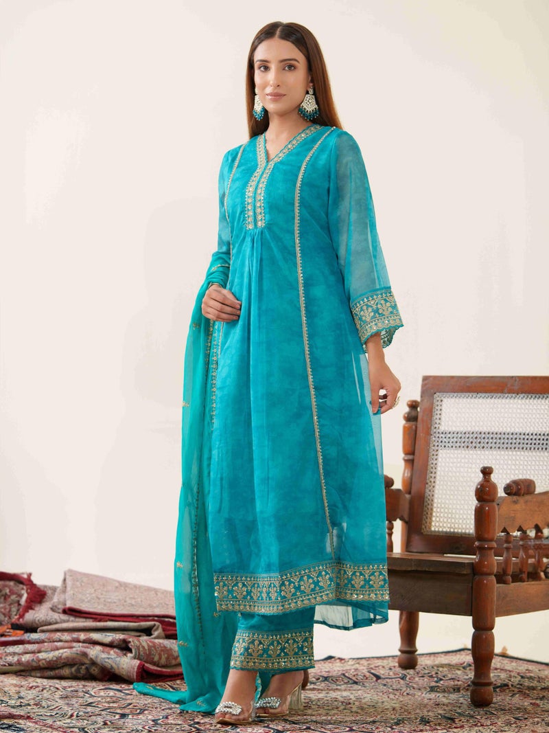 Kaari Women's Embroidered Kurti Set with Dupatta | Ethnic Suits with Embellished Dupatta | Everyday and Festive Kurti Set for Women|Rama|XL - Image 3