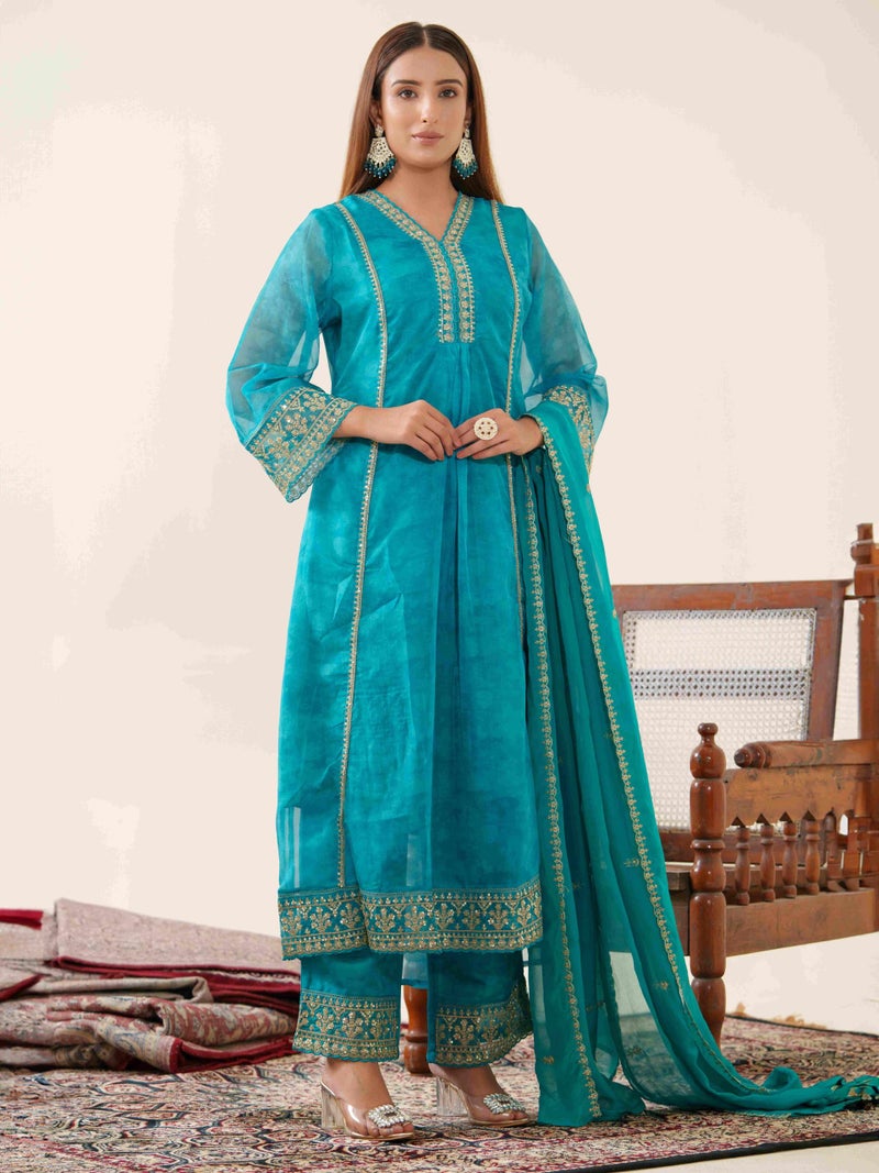 Kaari Women's Embroidered Kurti Set with Dupatta | Ethnic Suits with Embellished Dupatta | Everyday and Festive Kurti Set for Women|Rama|XL - Image 4