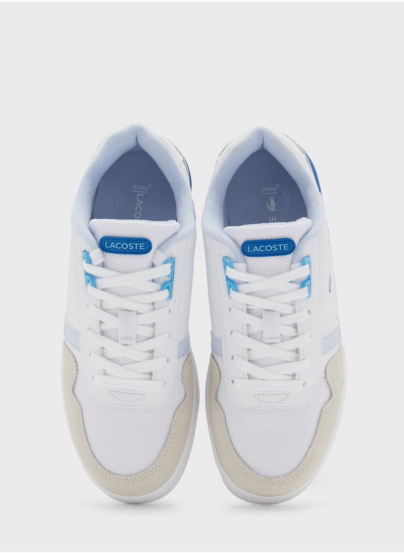 LACOSTE - Clip Low Top Sneakers - Image 1