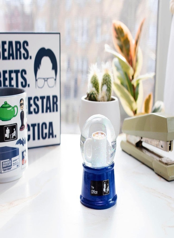 Silver Buffalo The Office World's Best Boss Light Up Snow Globe, 55 mm - Image 5