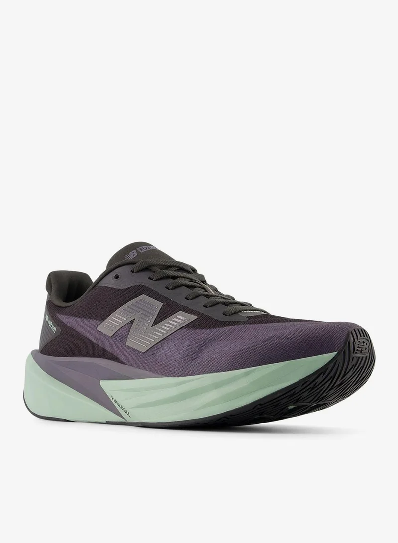 نيو بالانس FuelCell Rebel v5 athletic Sneakers (Wide Fit)