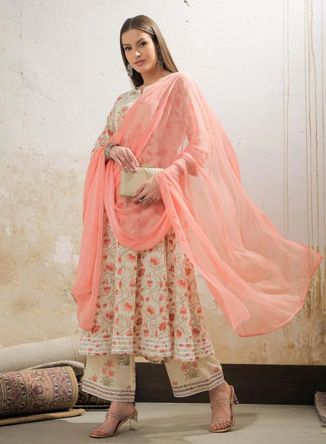 SASSAFRAS SASSAFRAS Off White Floral Anarkali Kurta with Pencil Pants and Dupatta Set