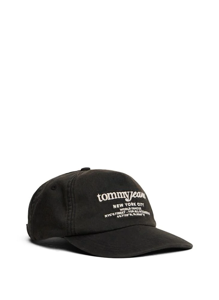 تومي جينز Graphic Flat Peak Cap