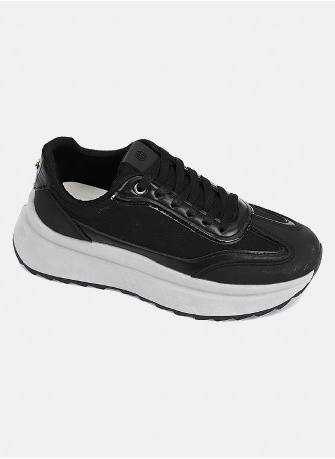 DejaVu Fashionable Sneakers  - Image 1
