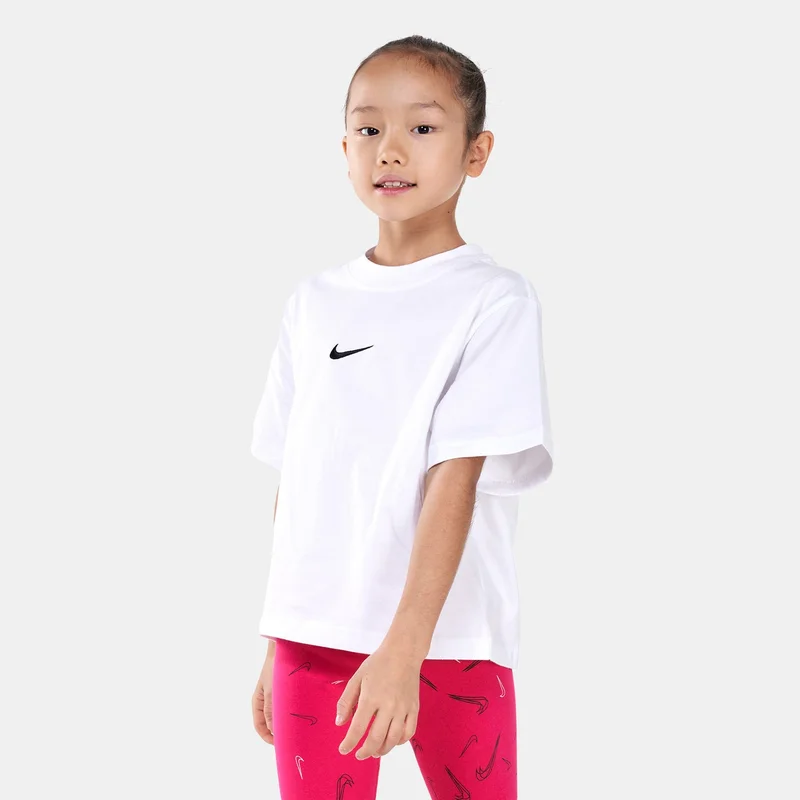 نايكي تيشيرت سبورتسوير للاطفال الكبار