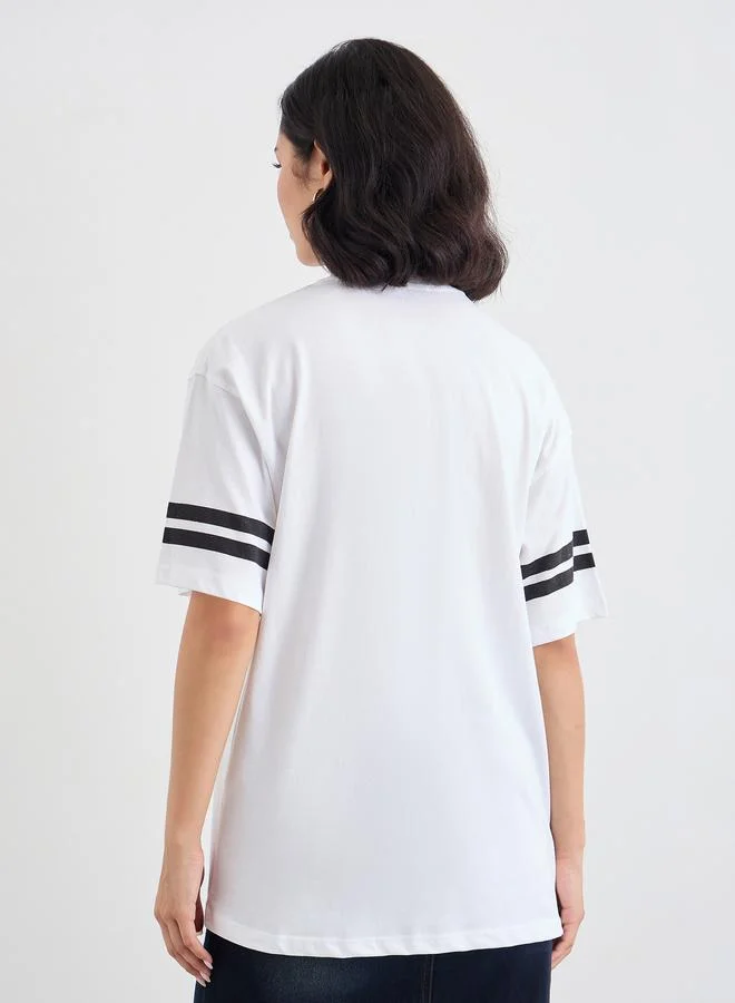 Styli Styli Women White Graphic Print Short Sleeve Oversized T-Shirt