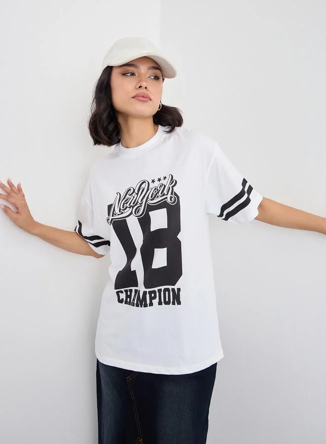 Styli Styli Women White Graphic Print Short Sleeve Oversized T-Shirt