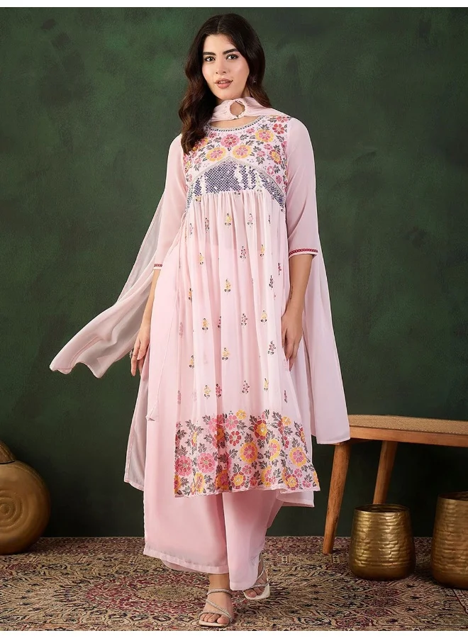 أيه كيه إس Pastel Pink Nayra Cut Kurta Set With Embroidery Detail