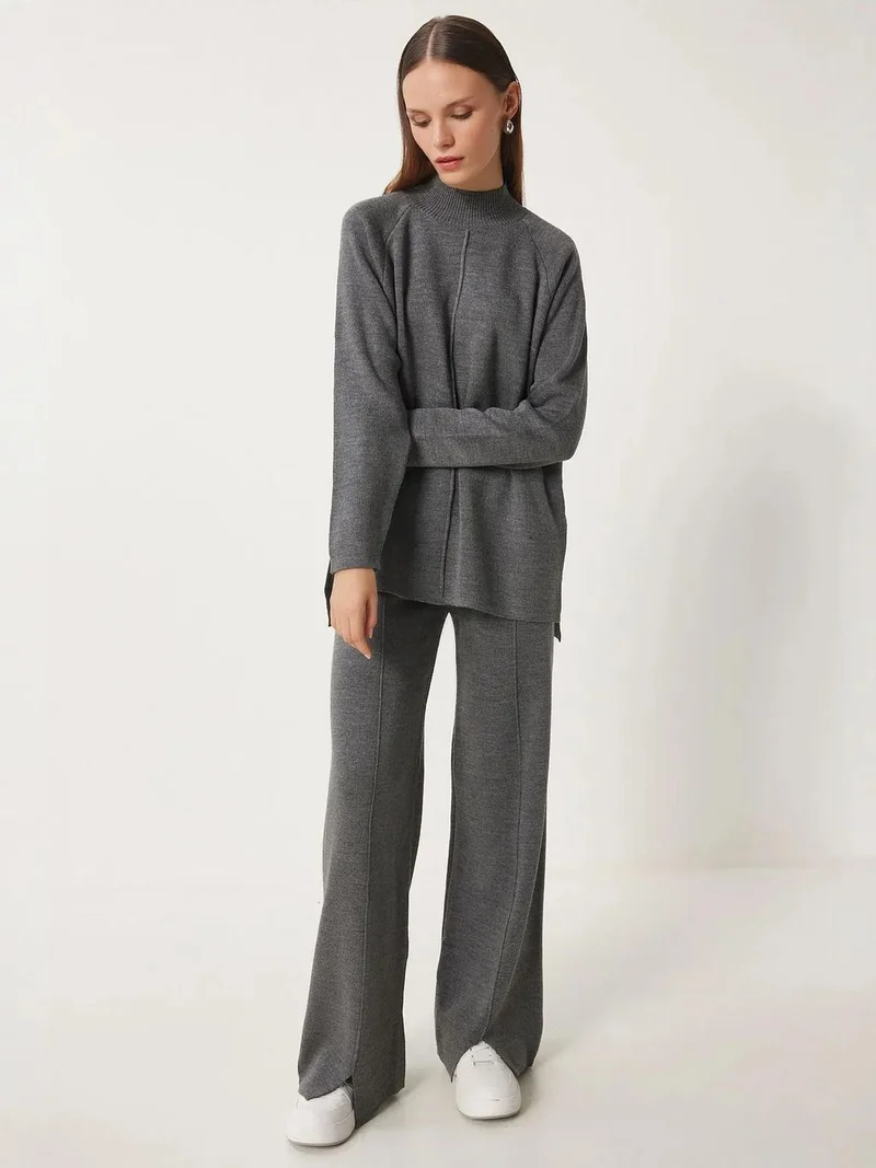 إسطنبول الساحرة ISTANBUL Rib Detailed Knitted Two-Piece Set