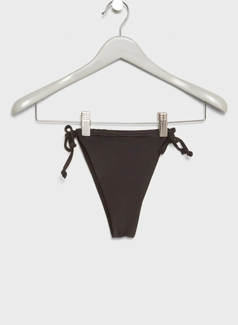 Missguided String Detail Bikini Set
