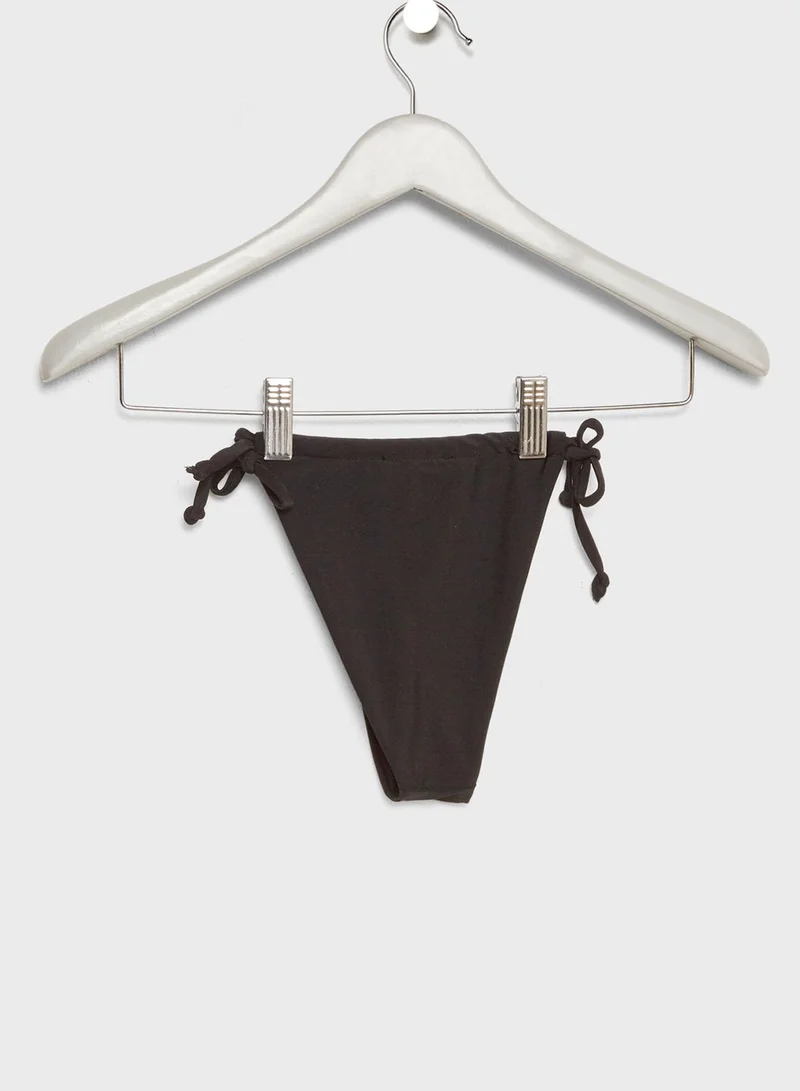 Missguided String Detail Bikini Set