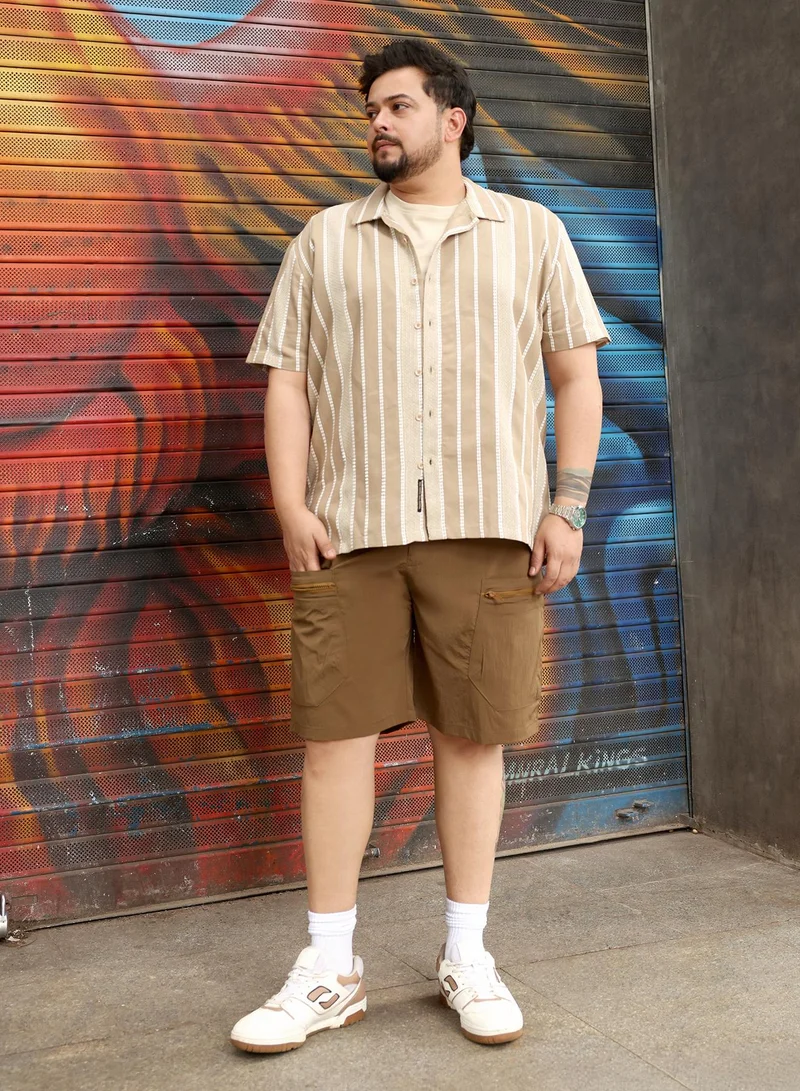 انستافاب بلس Instafab Plus Men Modular-Utility Shorts | Mid-Rise , Elasticated -Waistband | Button Closure , Straight Hem | Solid Textured | Woven Fabric For Street & Casual Wear | Olive Brown