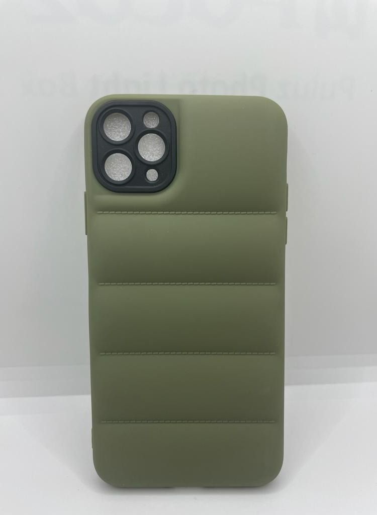 VR CREATIVE Green Puffer Jacket Case (Matte) for Apple iPhone 11 Pro Max - Image 4