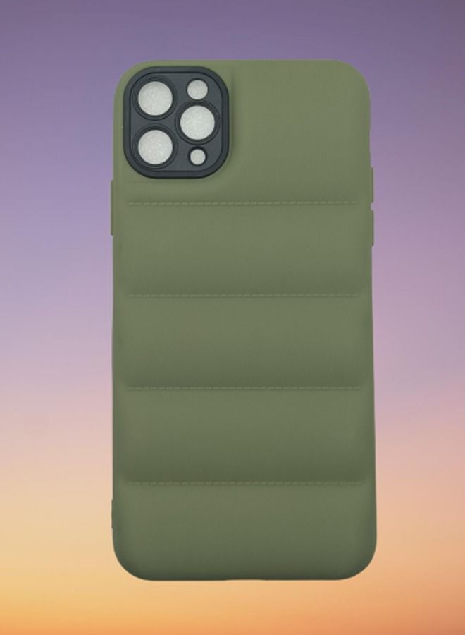 VR CREATIVE Green Puffer Jacket Case (Matte) for Apple iPhone 11 Pro Max - Image 3