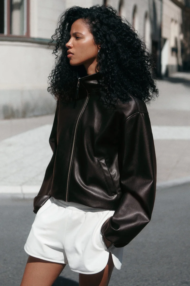 Coated funnel-collar jacket