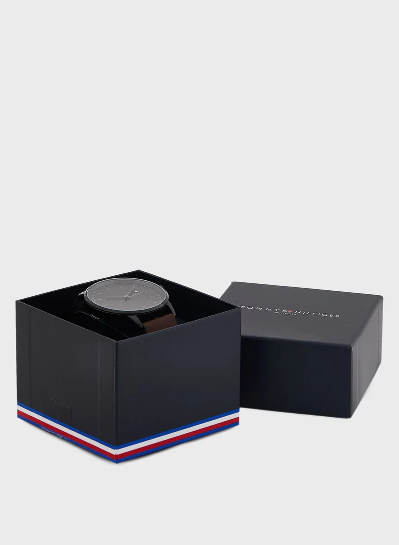 TOMMY HILFIGER Hendrix Round Analog Watch
