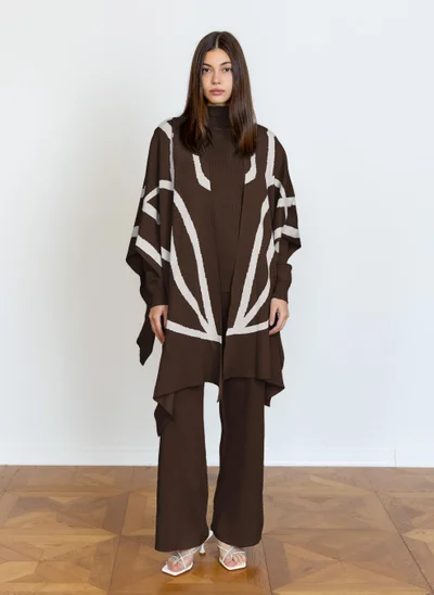 SHAPES KNITTED SET WITH PRINTED SHAWL