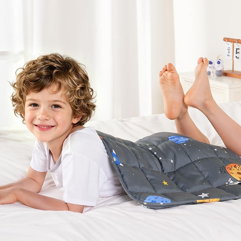 Mr. Sandman بطانية الأرجوحة الموزونة من ماركة ، وزنها 2 رطل، مقاس 20 × 30 بوصة، بطانية صغيرة مزودة بخرز زجاجي، ووسادة ناعمة من القطن الميكروفايبر للراحة أثناء القراءة أو السفر أو الاسترخاء على الأريكة أو في المنزل، بلون رمادي فضائي. - Image 1