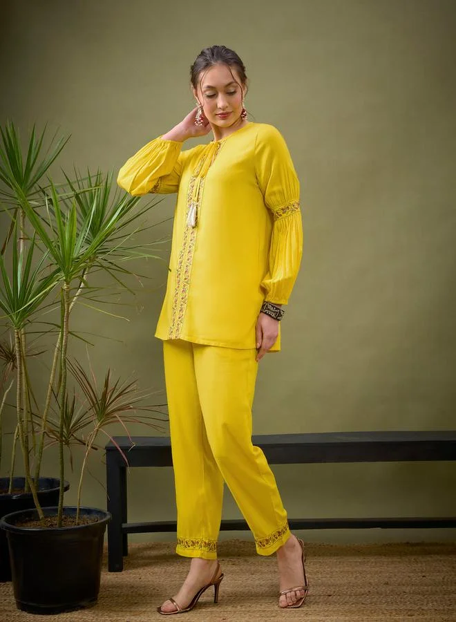 SASSAFRAS Embroidery Detail Top with Tassel & Pants Co-Ord by Styli