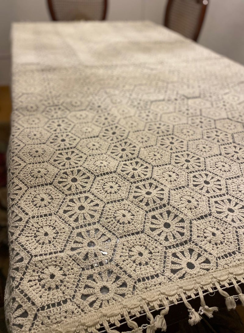 A rectangular tablecloth made of interlocking embroidered units with decorative borders for a unique decorative touch. Designed for those who love distinction and elegance. Dimensions: 120 cm x 2 meters. - Image 2