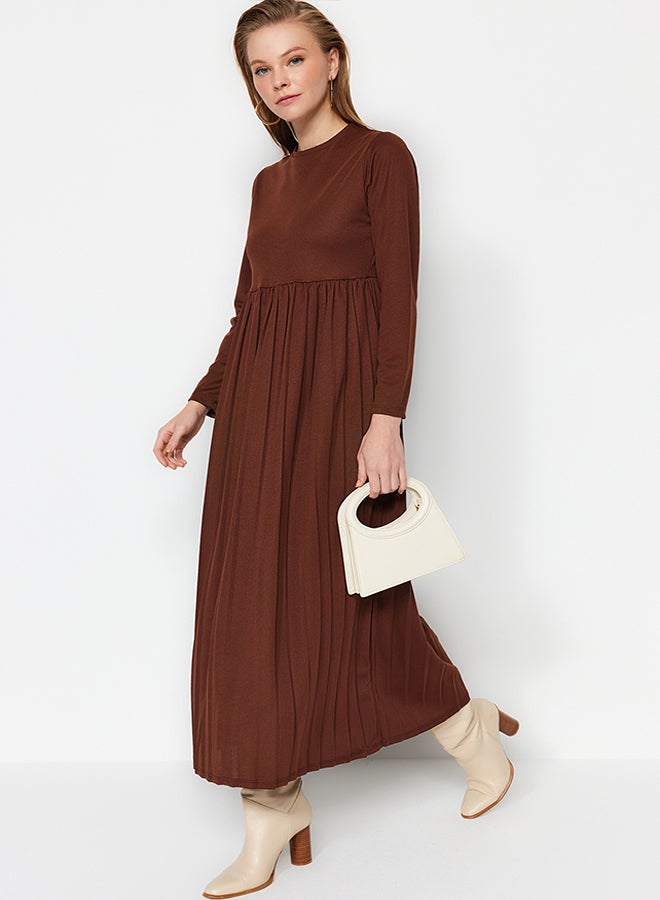 trendyol Brown Skirt Pleated Scuba Knitted Dress TCTAW24EL00000 - Image 3
