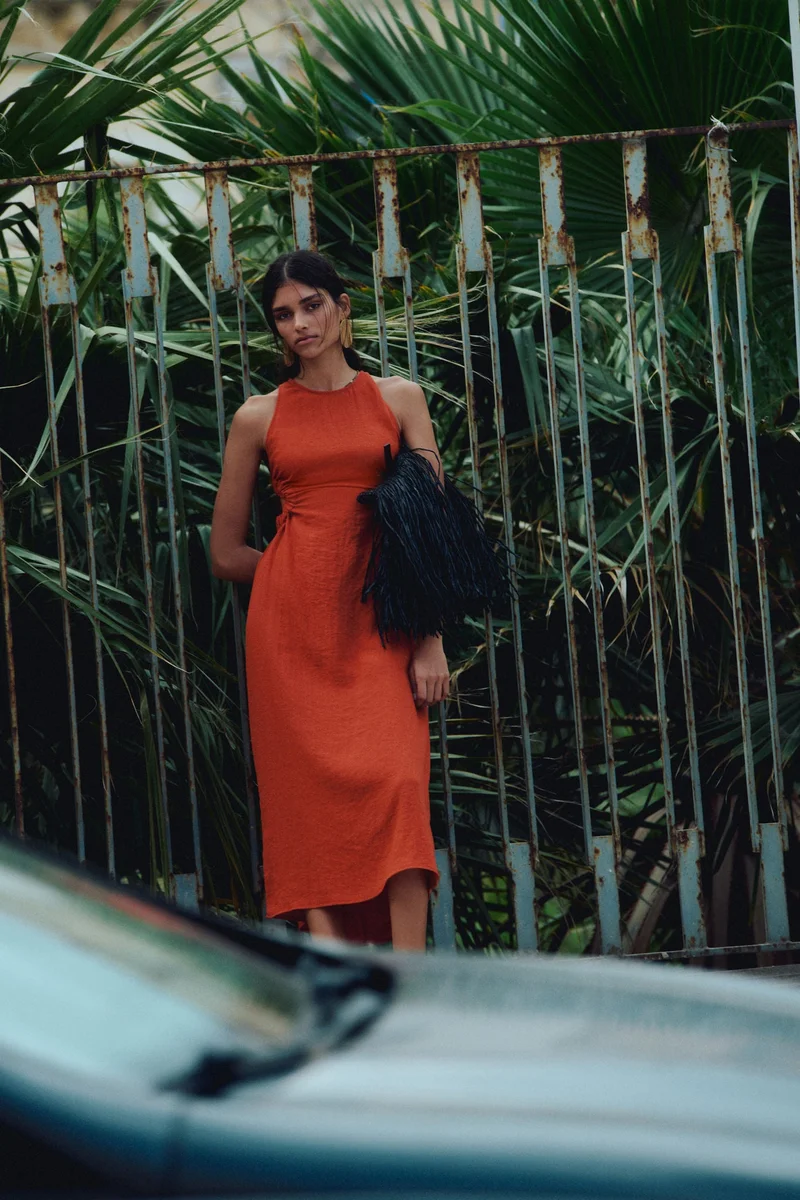 اتش اند ام فستان بجزء مفتوح