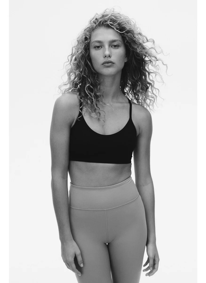 H&M Drymove Light Support Sports Bra