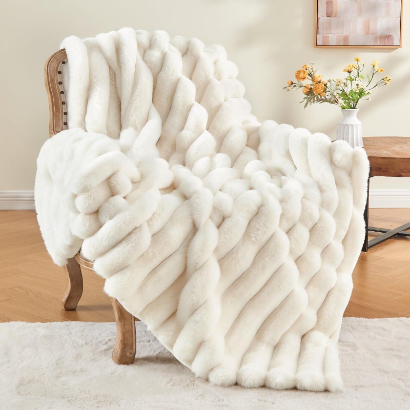 BEDELITE Faux Fur Throw Blanket for Couch Soft and Cozy Luxurious 3D Striped Fluffy Blanket 770GSM Thick Warm Plush Fuzzy Faux Rabbit Fur Blanket for Women Gift Cream 50x 60