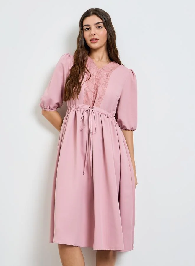 ستايلي Pink Lace Trim A-Line Midi Dress