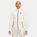 Nike Ivory