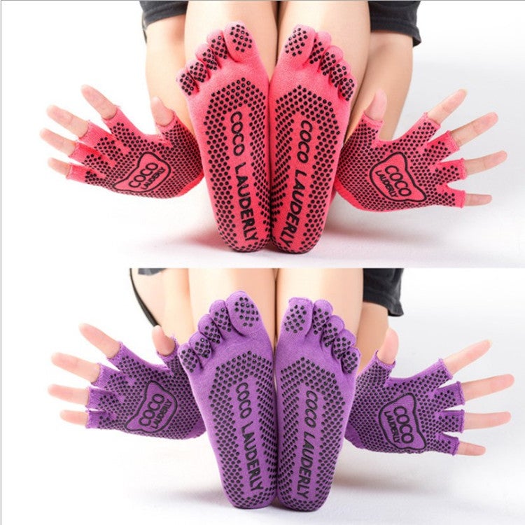 Non-Slip Toeless Yoga Socks and Gloves Set Grey - Image 3