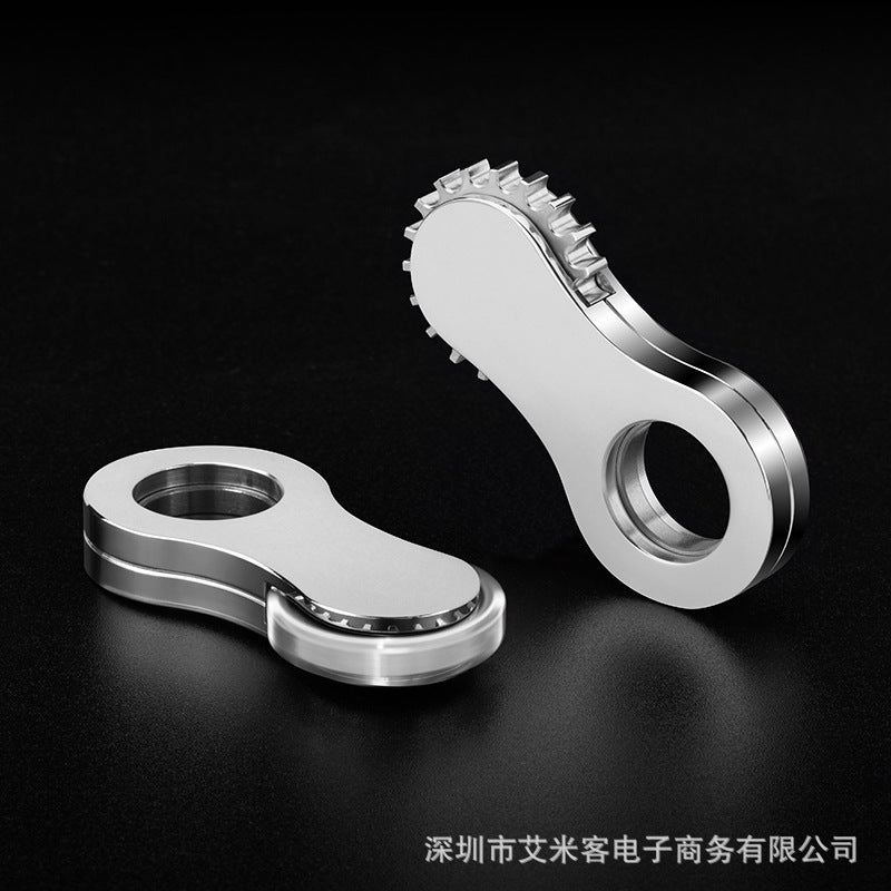 Stainless Steel Fidget Spinner Ring King Serrated Edition - Image 1