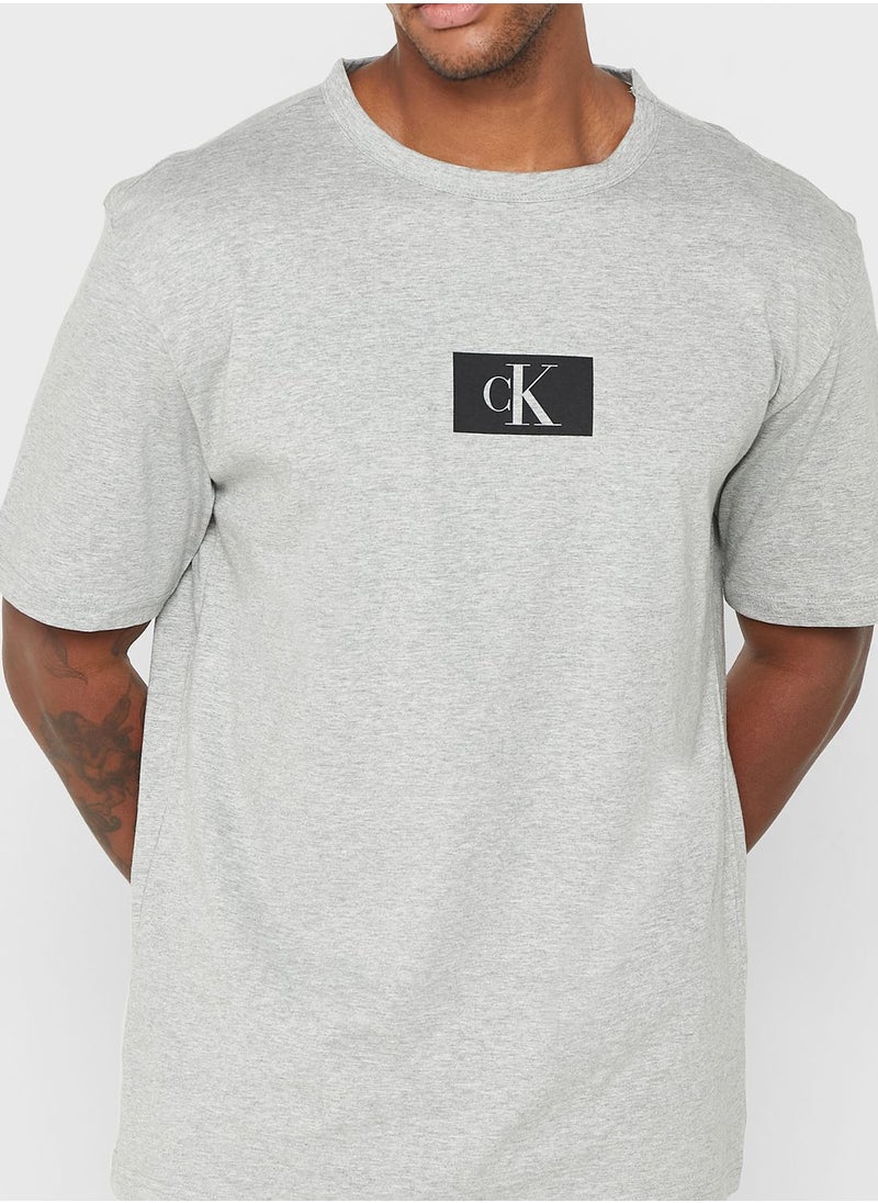 Calvin Klein Jeans - Logo Print Crew Neck T-Shirt - Image 1