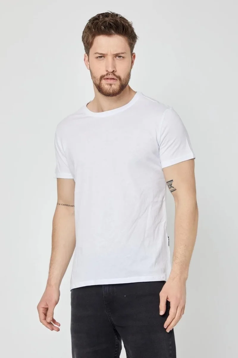ميتاليك Men's Multicolored T-Shirt Regular Fit Relaxed Cut Crew Neck 5-Piece Basic T-Shirt Pack