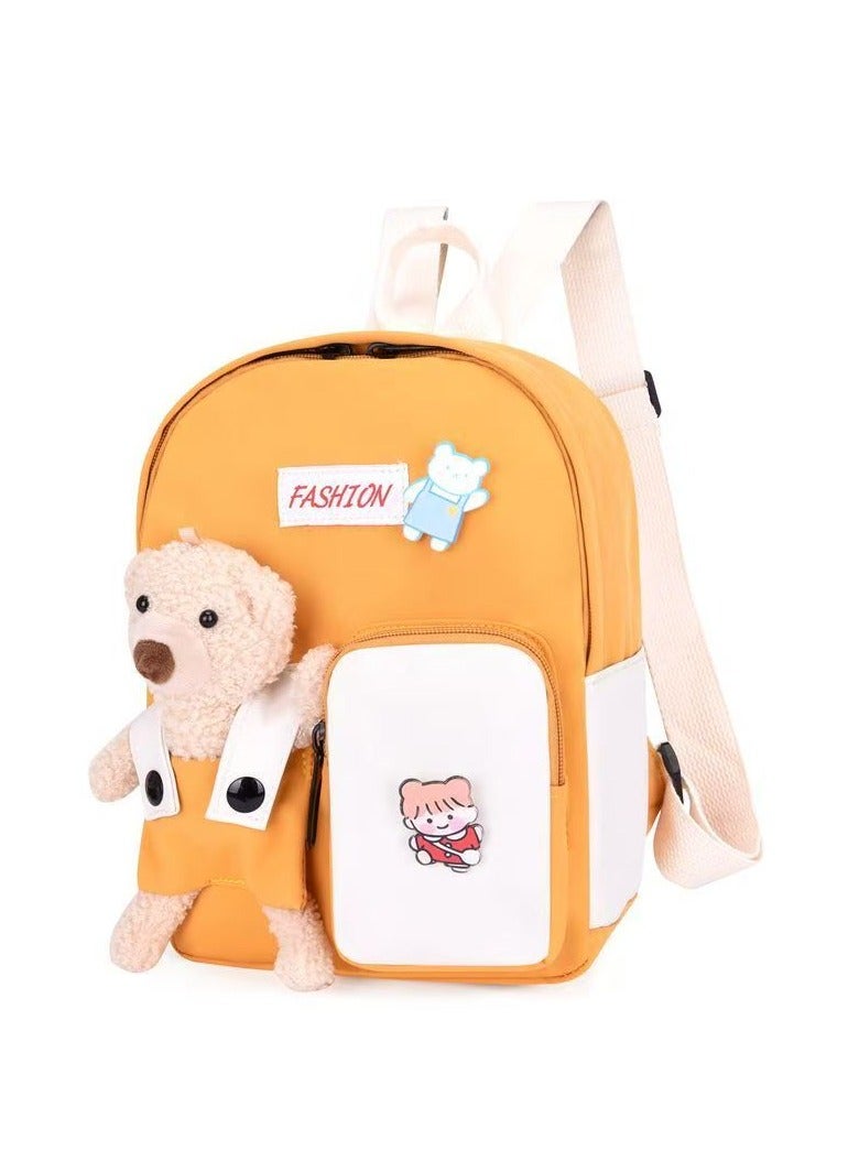 كيوت بسيطة حقيبة الظهر للأطفال الصغار الحديثة مناسبة للطلاب والبنات والأولاد | روضة أطفال أطفال المدارس الابتدائية على ظهره ، لطيف قلادة الدب الصغير - Image 1