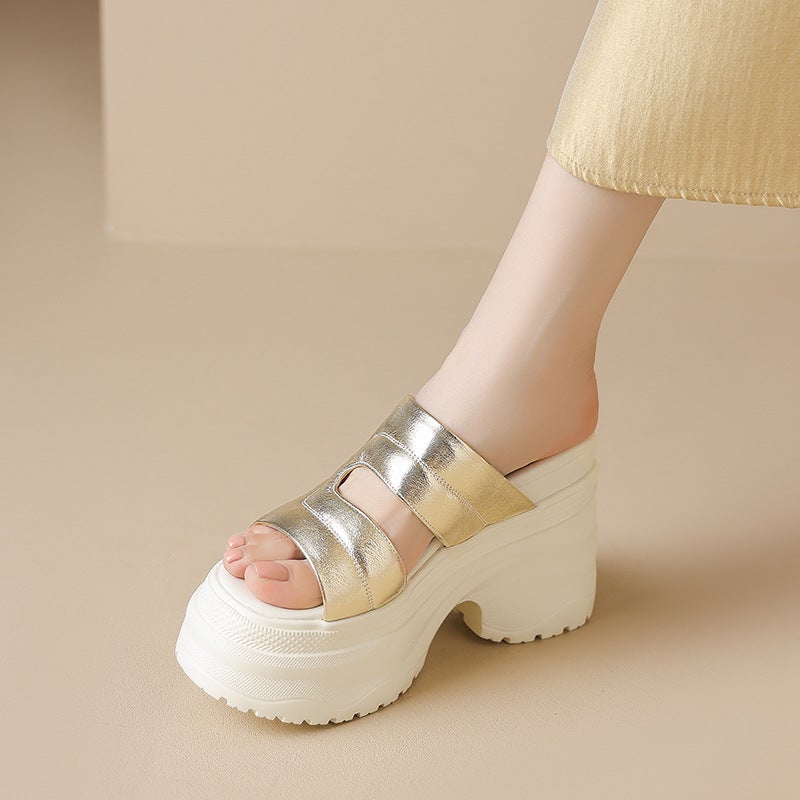 Yichuan shoes ~ 12cm muffin thick bottom not tired feet sandals and slippers summer wear leather beach shoes wedge heels - Image 1