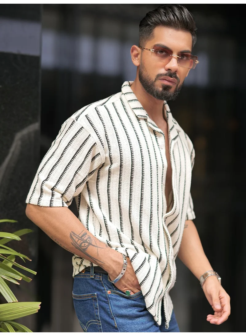 Maniac Maniac Mens Solid Textured Half Sleeve Collared Neck Half White Oversized Shirt